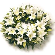 Lily Wreath White &amp; Green