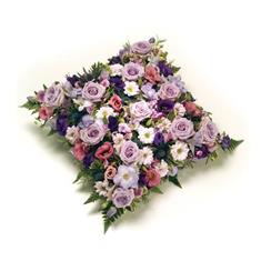 Lilac Purple &amp; White Loose Cushion