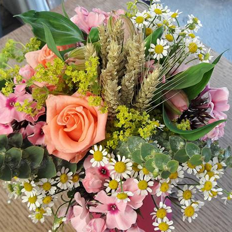 Same day flowers April Flowers